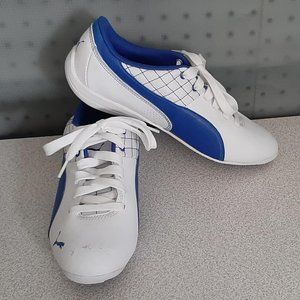 Puma brand shoes ~ Size 6